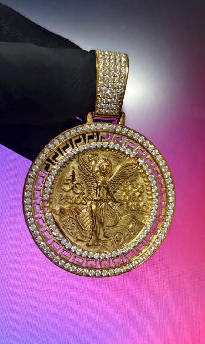 2Ct Round Cut Simulated Diamond Pendant 50 Pesos Centenario 14K Yellow Gold Plated - 925 Silver