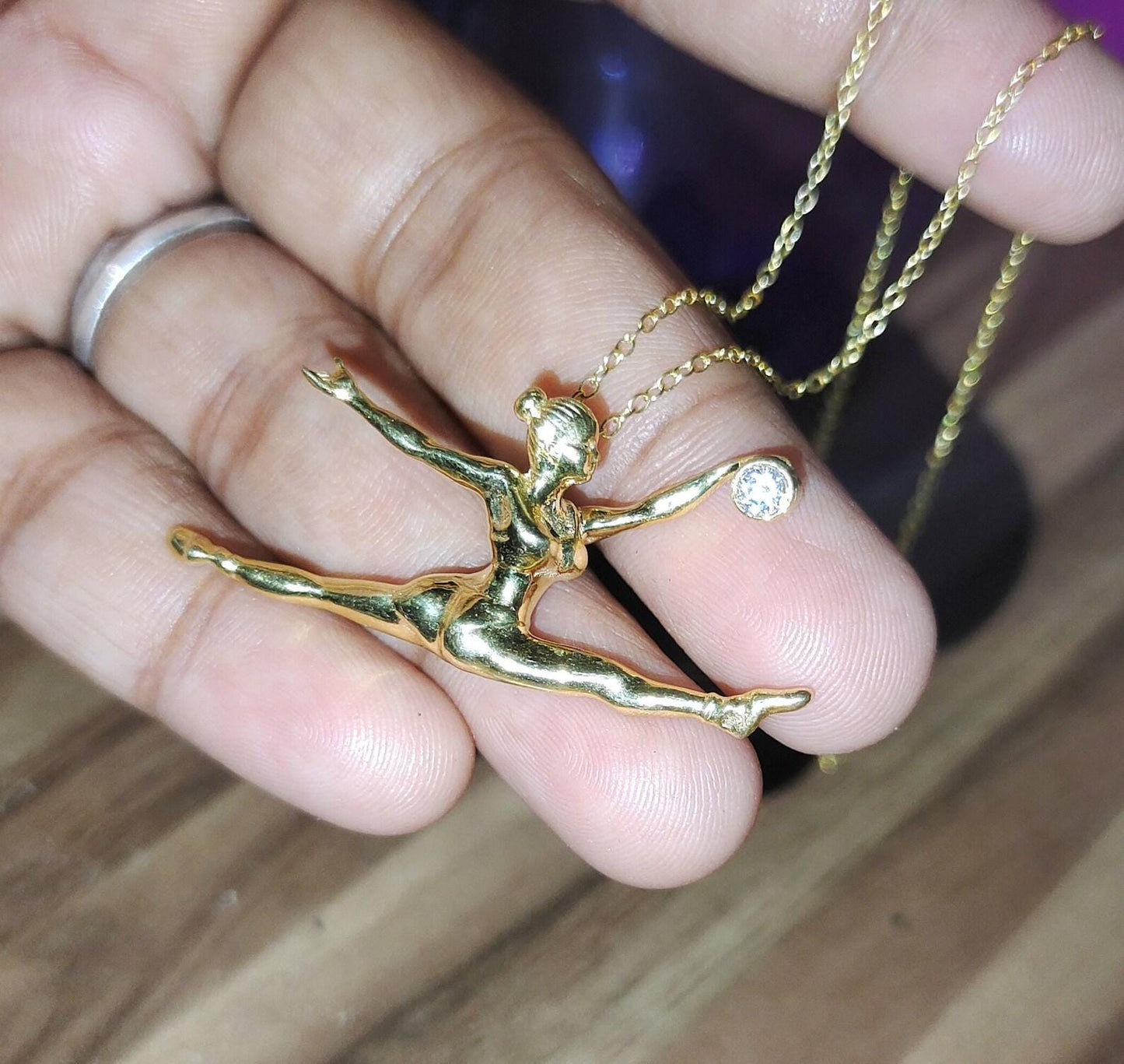 0.20Ct Round Lab-Created Diamond Dancing Lady Pendant 14K Yellow Gold Plated Hip Hop Circle Pendant Diamond Pendant 925 Sterling Silver