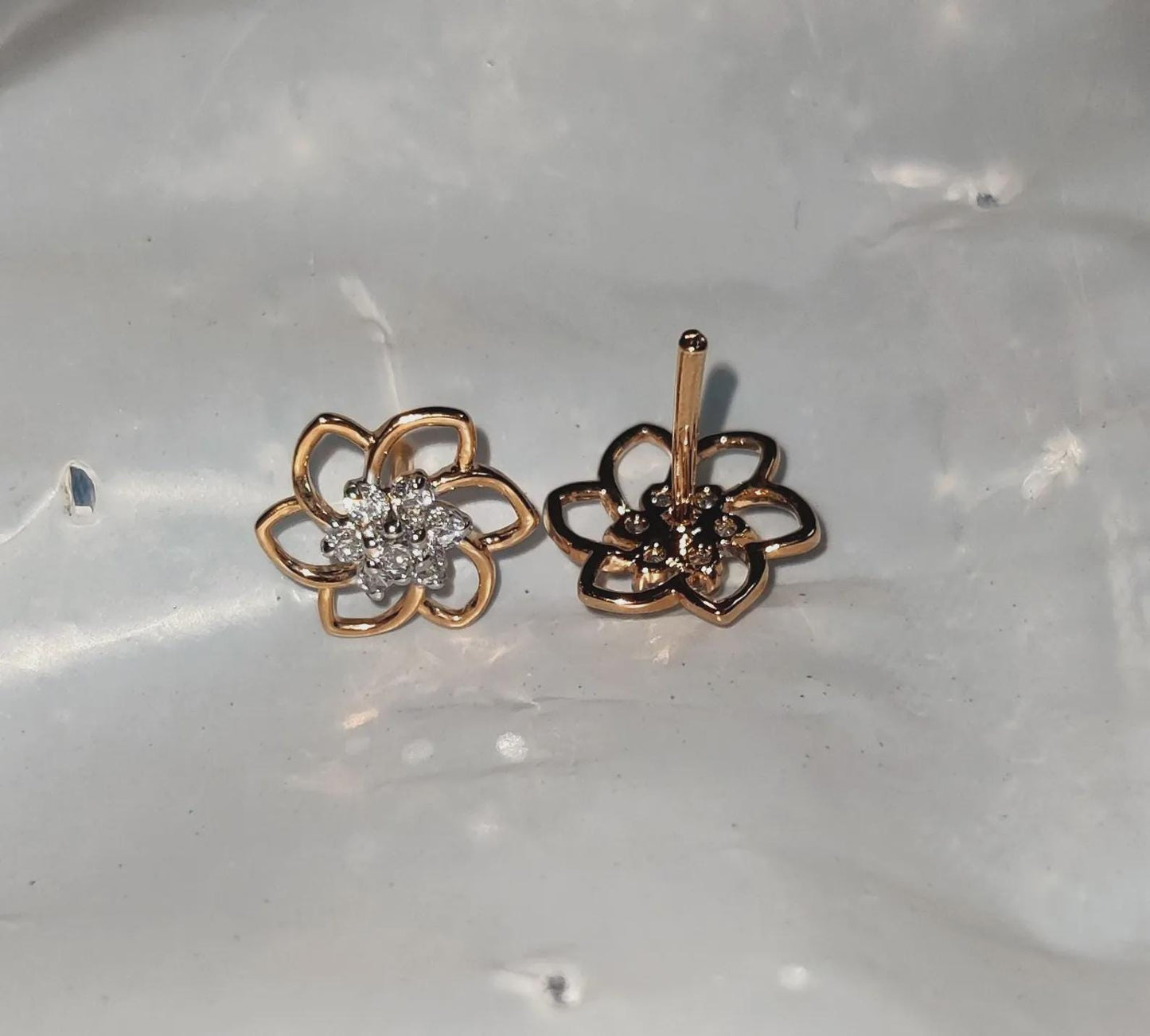 1Ct Diamond Stud Earrings VVS1 Diamond Cluster Flower Stud Earrings 14K Rose Gold Finish 925 Silver Stud Earrings Push Back Stud