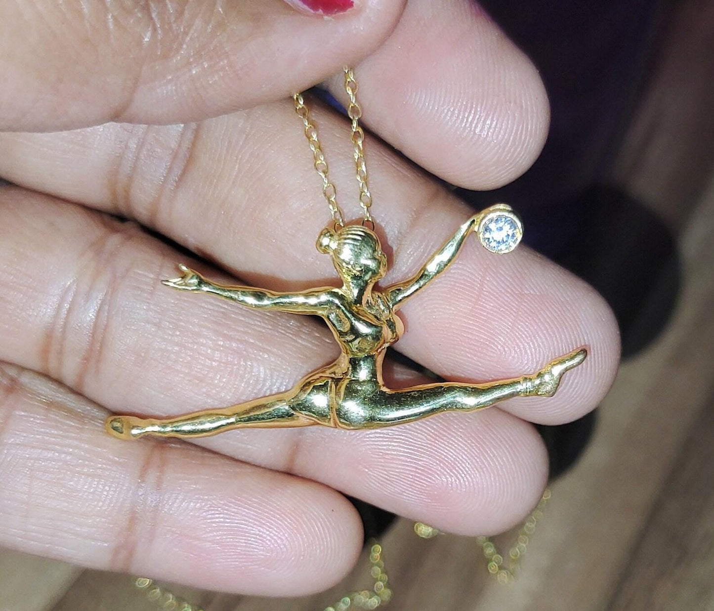 0.20Ct Round Lab-Created Diamond Dancing Lady Pendant 14K Yellow Gold Plated Hip Hop Circle Pendant Diamond Pendant 925 Sterling Silver