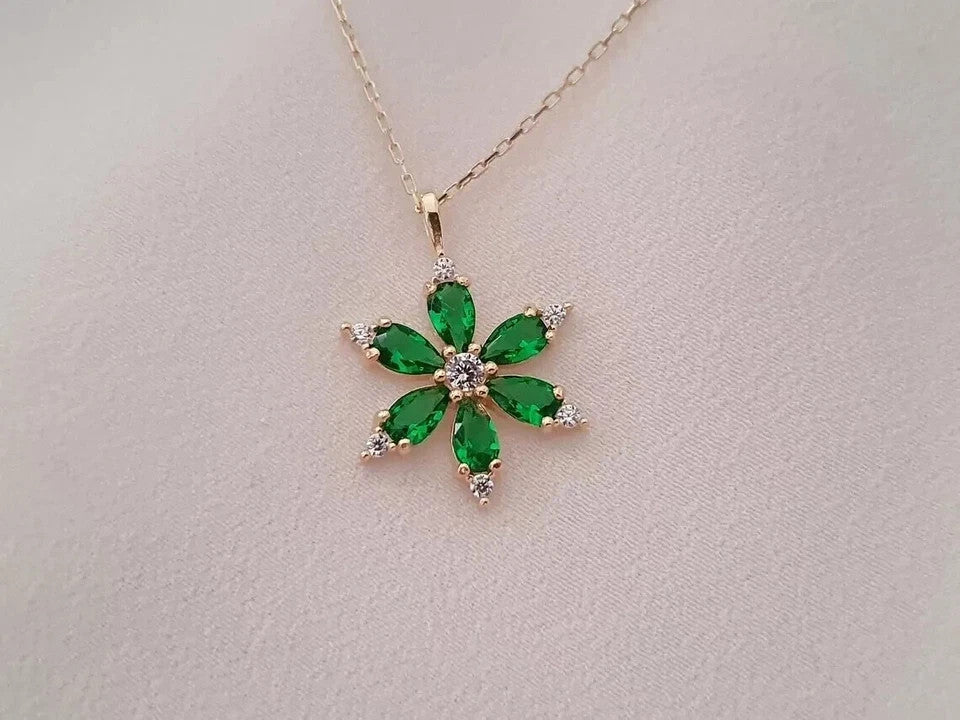 2Ct Pear Cut Lab Created Emerald Diamond Flower Pendant 14K Rose Gold Plated