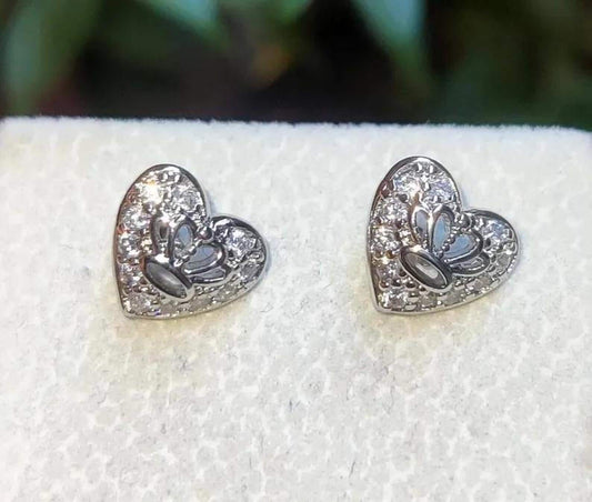 1Ct Round Cut Diamond Women's Heart Stud Earrings Cluster Halo Stud Earrings 14K White Gold Finish 925 Silver Stud Earrings Push Back Stud