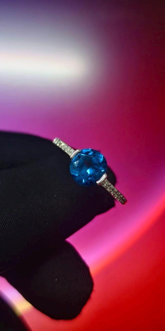 1.50Ct Round Cut Simulated Blue Diamond Wedding Engagement Ring 14k White Gold Plated- 925 Silver