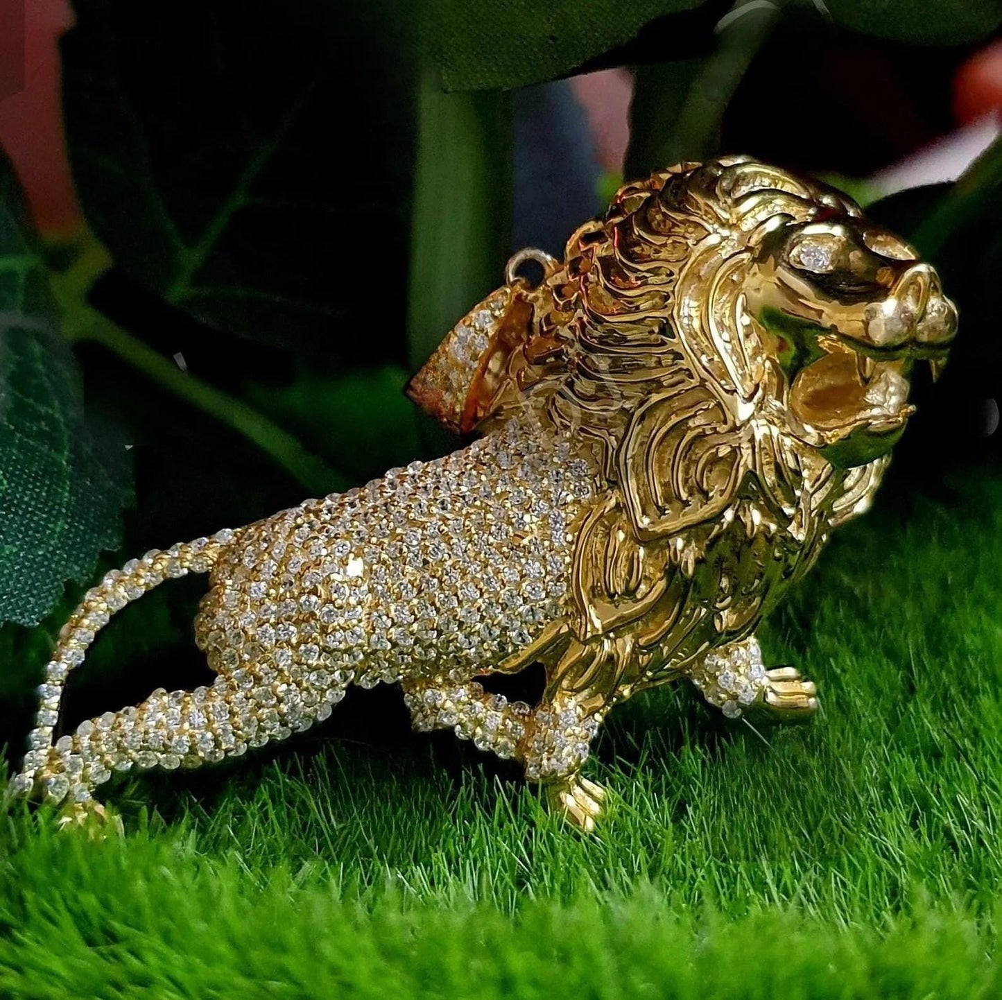 Round cut Custom Made King Lion Pendant Simulated Diamond , King Lion Hip Hop Multi Stone Pendant Free Chain 14k Yellow Gold Finish Pendant.