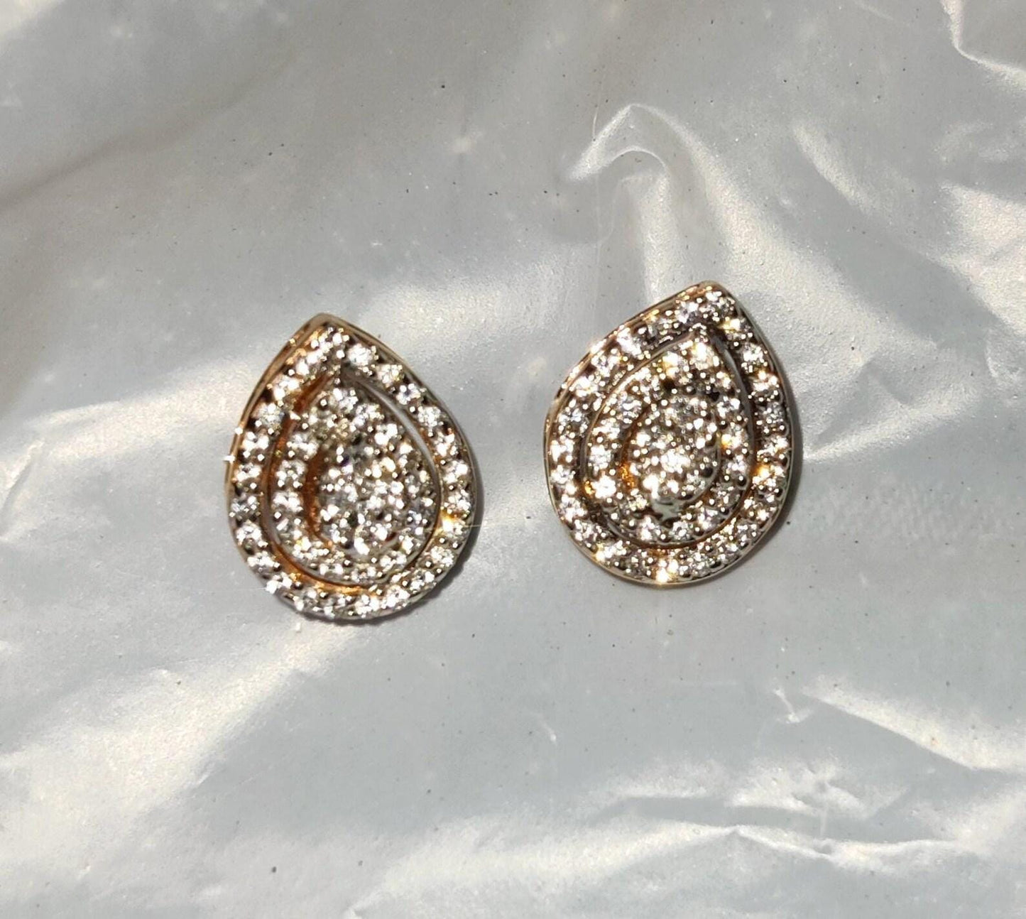 2Ct Diamond Stud Earrings VVS1 Diamond Cluster Halo Stud Earrings 14K Rose Gold Finish 925 Silver Stud Earrings Push Back Stud