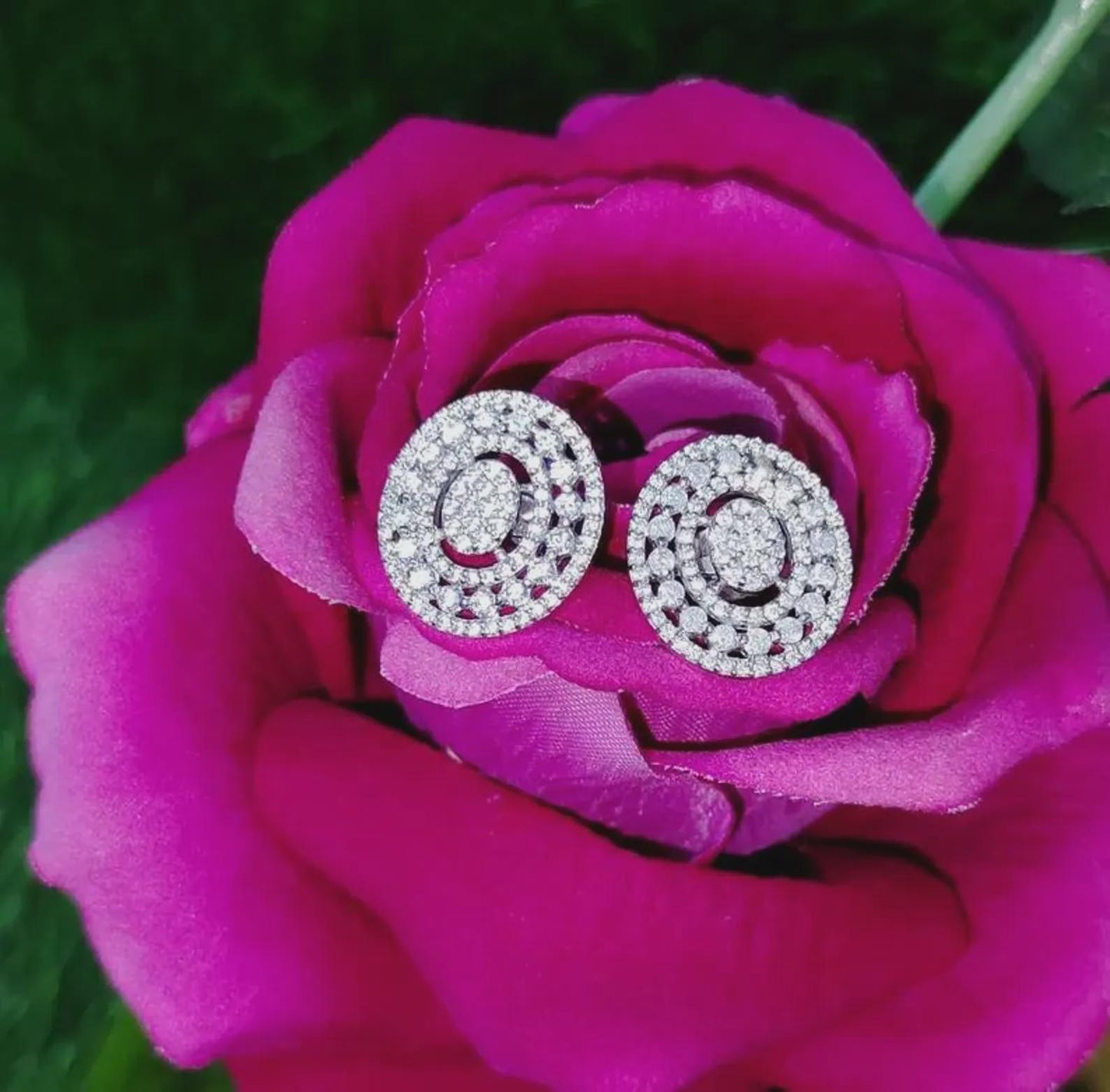 2Ct Round Stud Earrings VVS1 Diamond Cluster Halo Stud Earrings 14K White Gold Finish 925 Silver Stud Earrings Push Back Stud