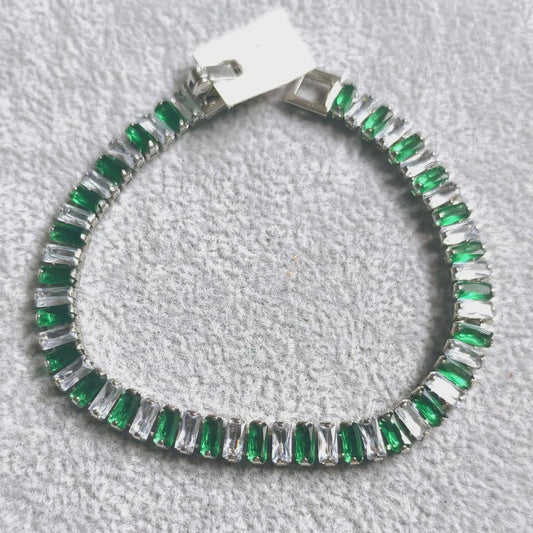 12Ct Baguette Cut Green Emerald Lab-Created Emerald & Diamond Tennis Bracelet 14K White Gold Plated Bracelet Size 7.5" Inch 925 Silver