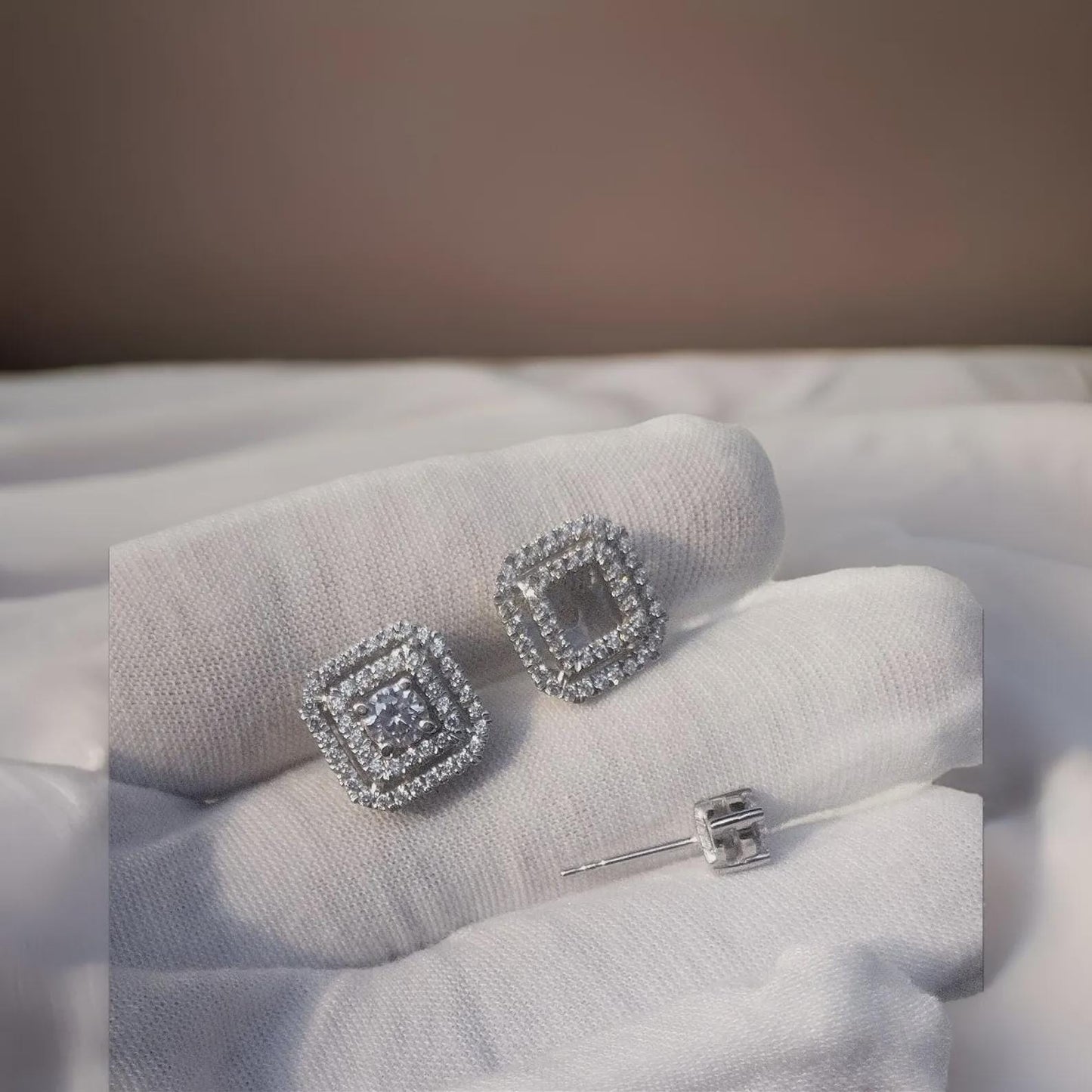 2Ct Round Cut Lab-Created VVS1 Diamond Push Back Cluster Halo Women's Stud Earrings 14K White Gold Plated Unisex Diamond Stud Earrings