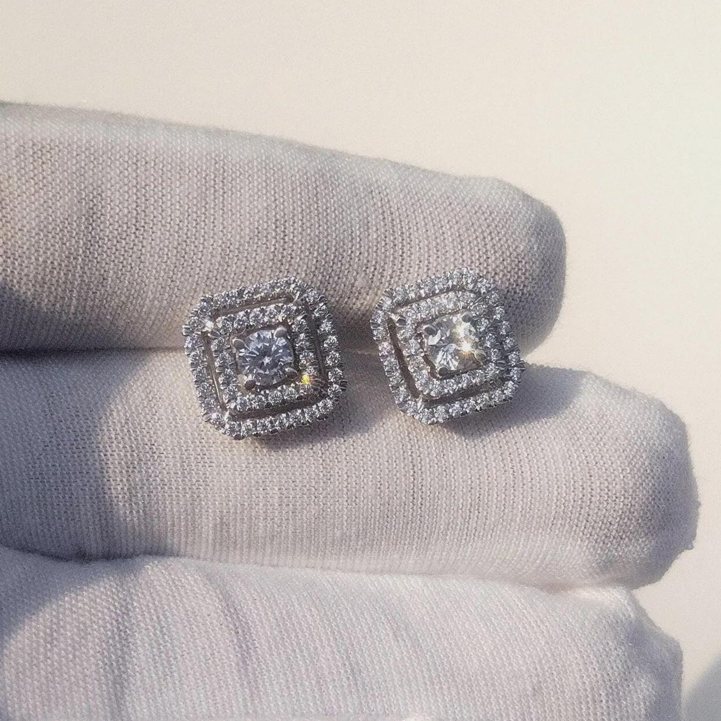 2Ct Round Cut Lab-Created VVS1 Diamond Push Back Cluster Halo Women's Stud Earrings 14K White Gold Plated Unisex Diamond Stud Earrings