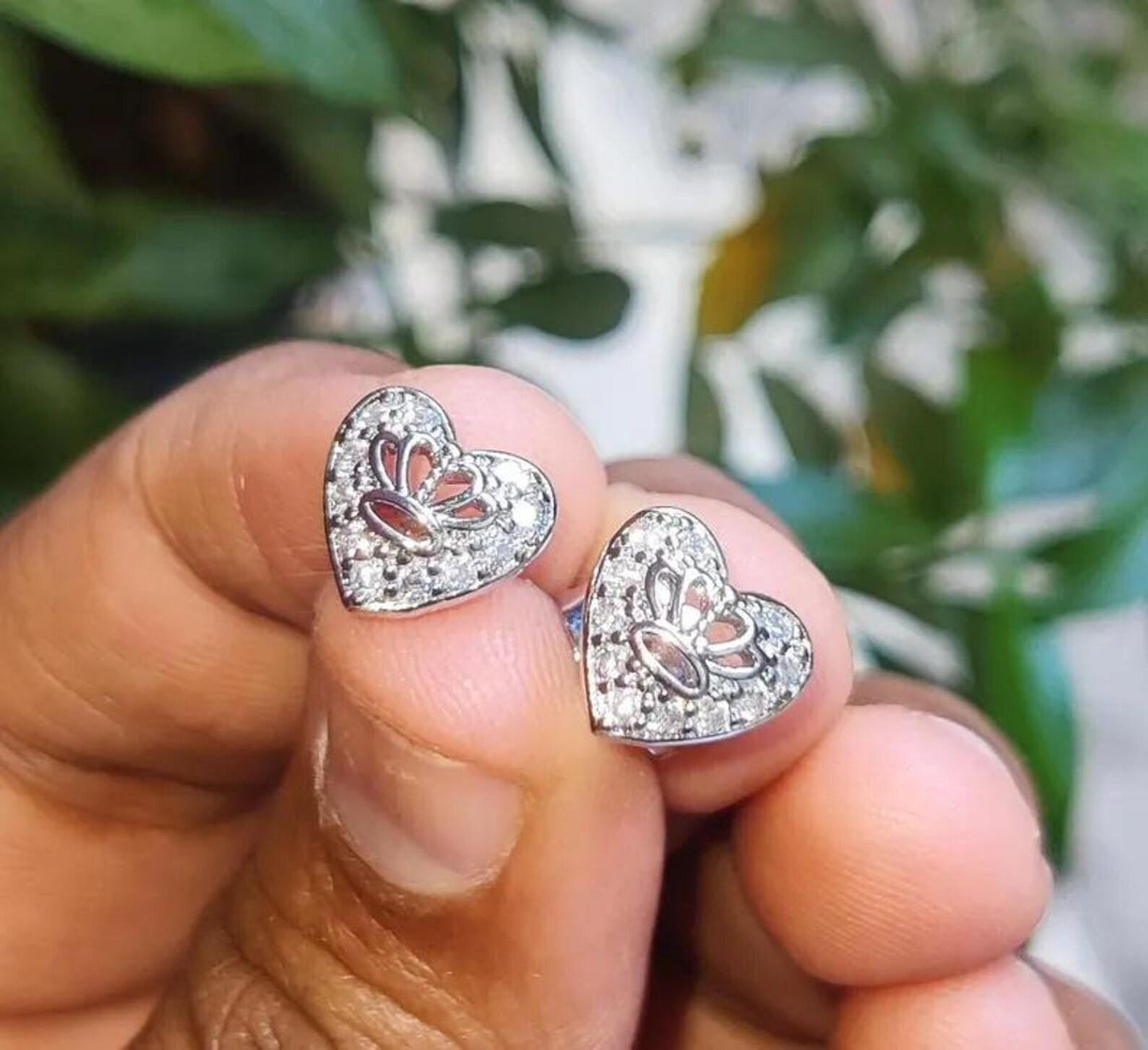 1Ct Round Cut Diamond Women's Heart Stud Earrings Cluster Halo Stud Earrings 14K White Gold Finish 925 Silver Stud Earrings Push Back Stud