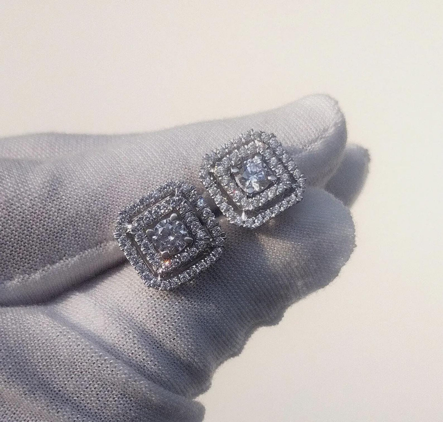 2Ct Round Cut Lab-Created VVS1 Diamond Push Back Cluster Halo Women's Stud Earrings 14K White Gold Plated Unisex Diamond Stud Earrings