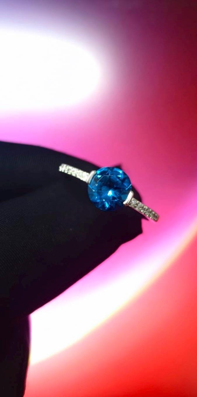 1.50Ct Round Cut Simulated Blue Diamond Wedding Engagement Ring 14k White Gold Plated- 925 Silver