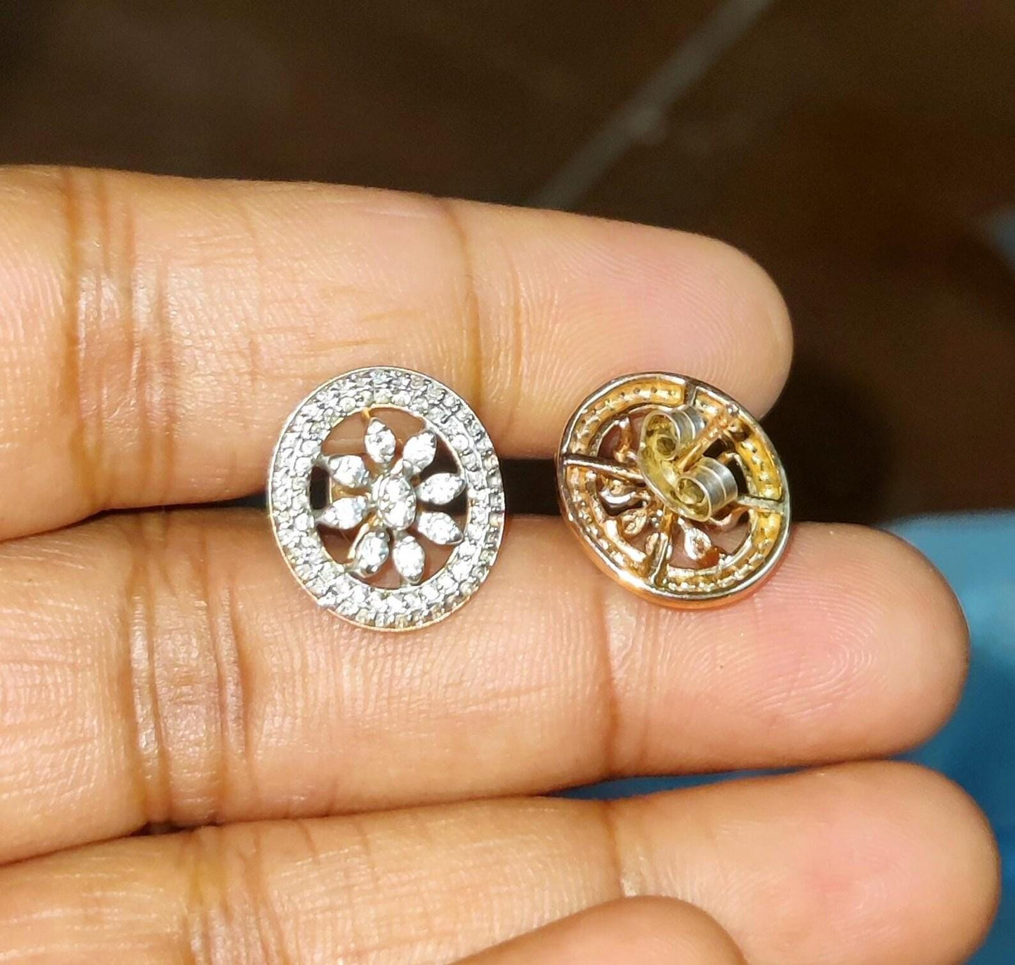 2Ct Round Stud Earrings VVS1 Diamond Cluster Halo Stud Earrings 14K Yellow Gold Finish 925 Silver Stud Earrings Push Back Stud