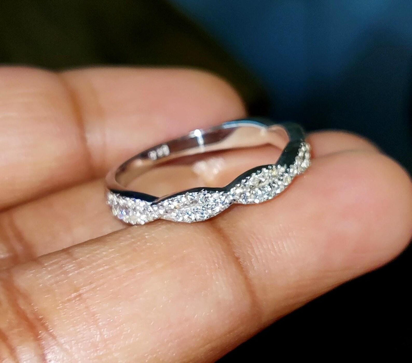 1.50Ct Round Cut Simulated Diamond Wedding Engagement Twisted Band Women's Engagement Ring 14K White Gold Plated 925 Silver