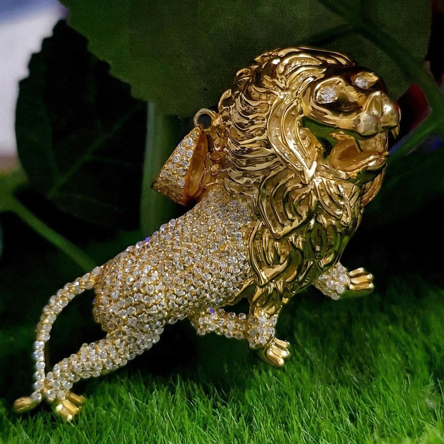 Round cut Custom Made King Lion Pendant Simulated Diamond , King Lion Hip Hop Multi Stone Pendant Free Chain 14k Yellow Gold Finish Pendant.