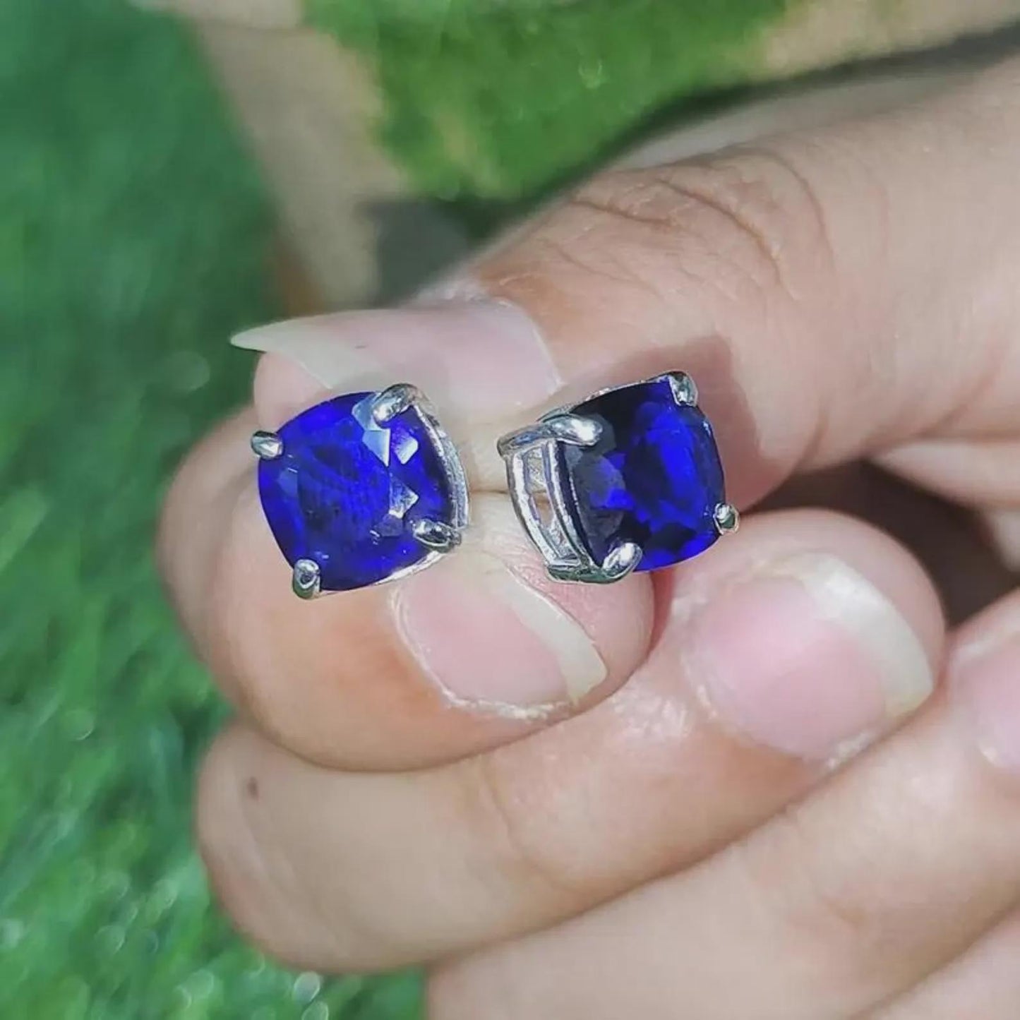 2Ct Cushion Cut Blue Sapphire Solitaire Women's Stud Earrings 14K White Gold Finish 925 Silver Blue Sapphire Women's Stud Earrings