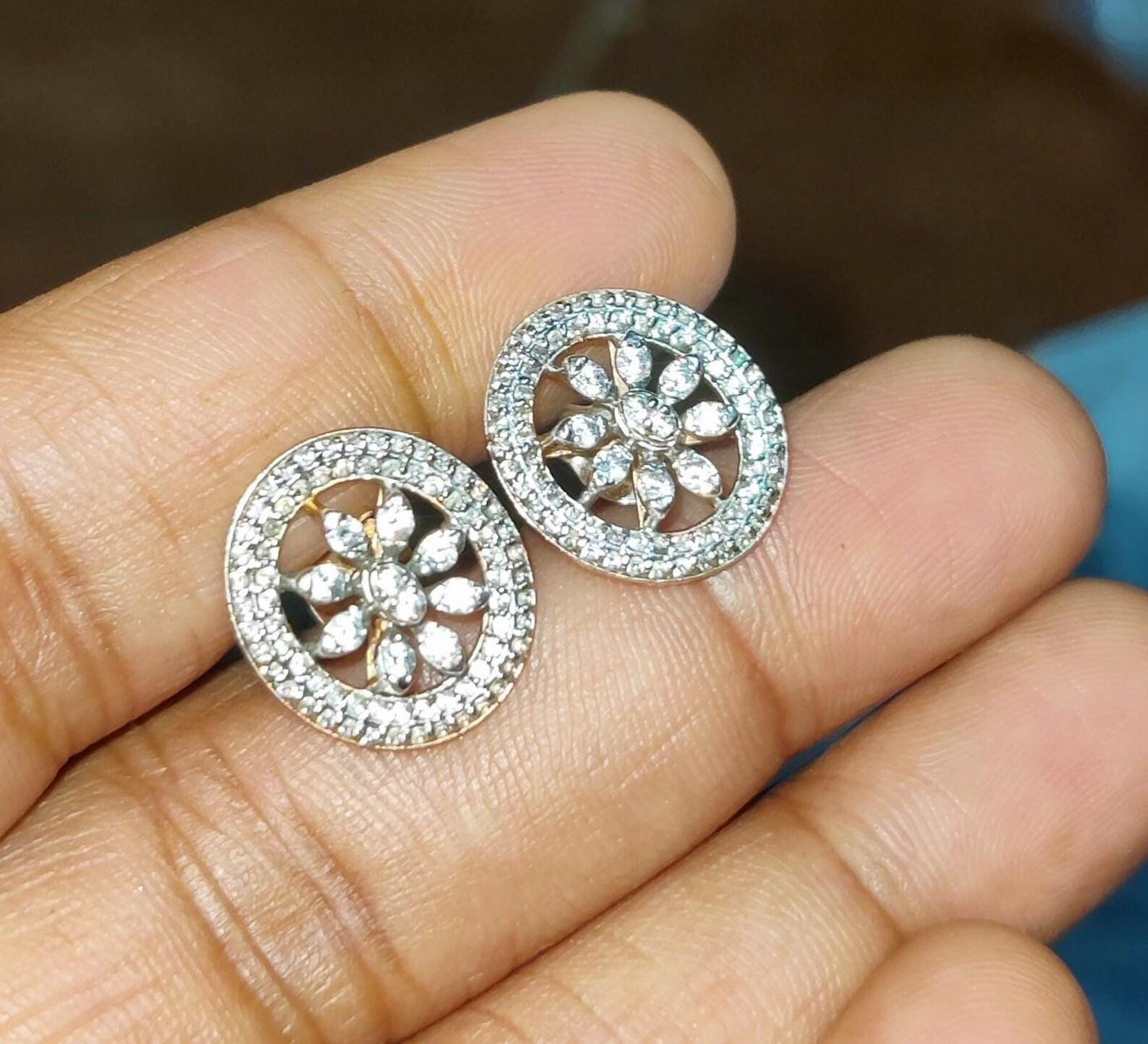 2Ct Round Stud Earrings VVS1 Diamond Cluster Halo Stud Earrings 14K Yellow Gold Finish 925 Silver Stud Earrings Push Back Stud