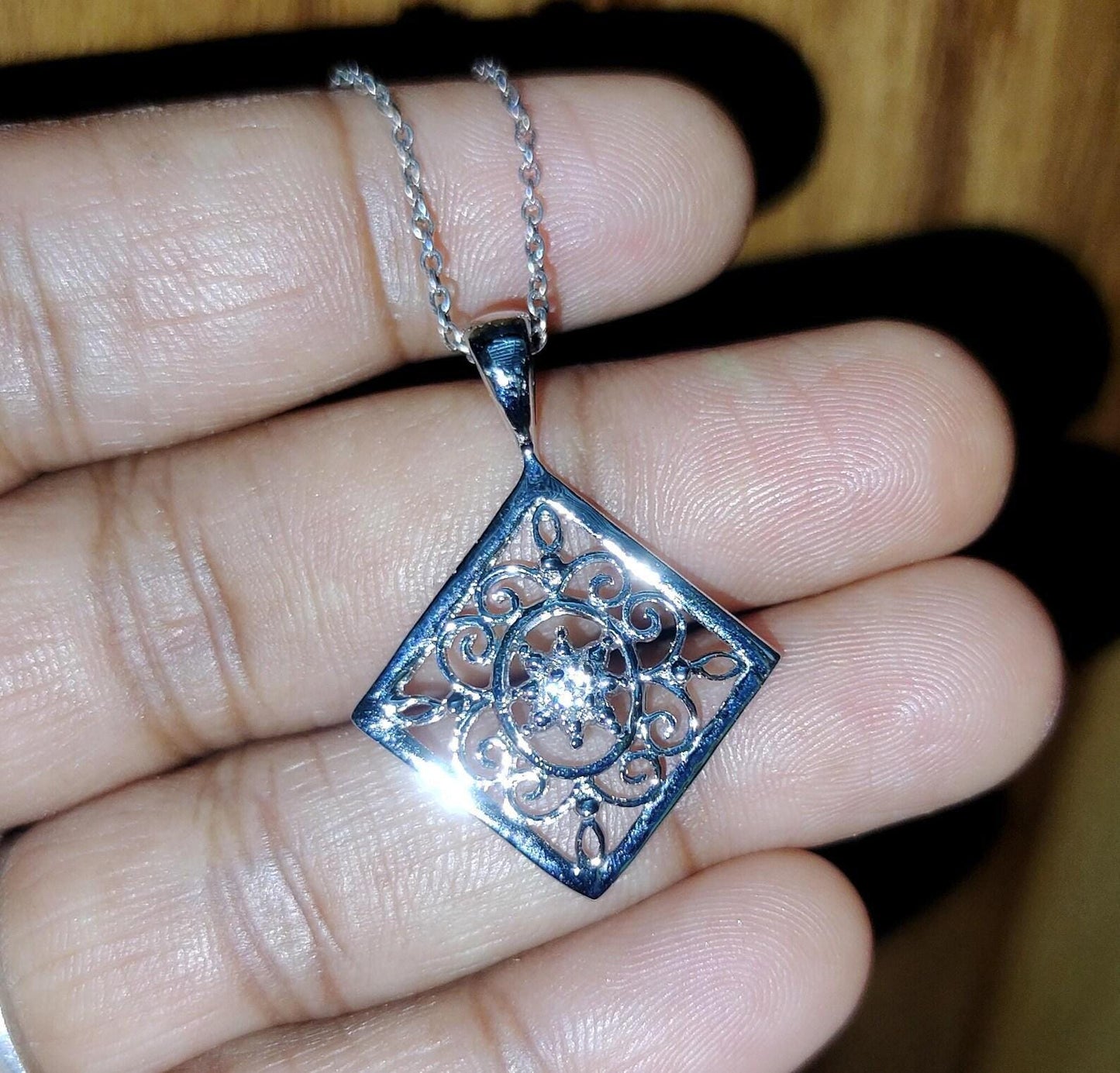 0.50Ct Diamond Pendant Round Cut Lab-Created Diamond Vintage Pendant 14K White Gold Finish 925 Silver Diamond Pendant Unisex Diamond Pendant