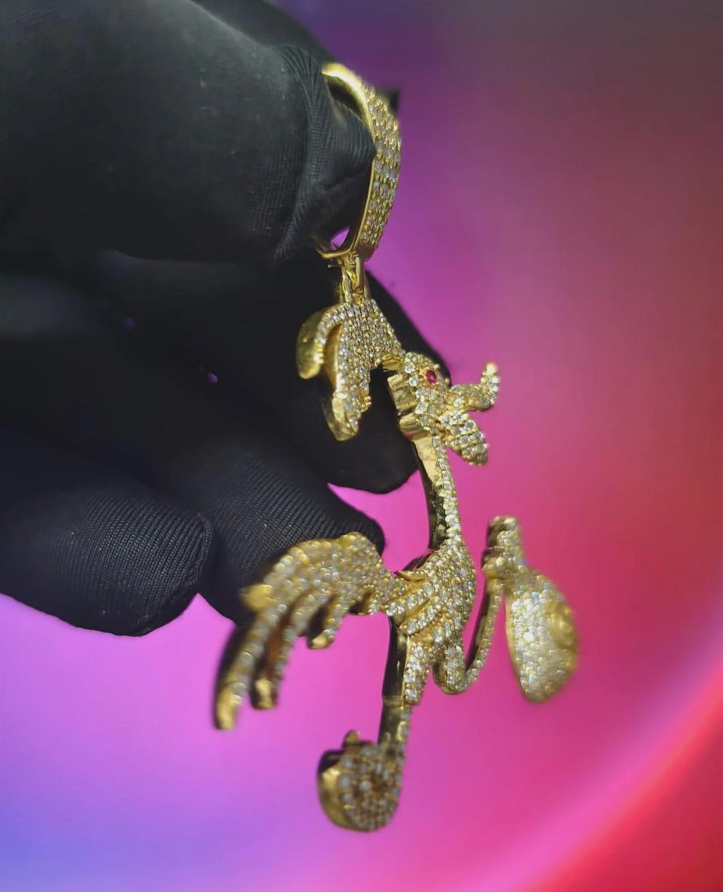 Round Cut Moissanite Duck With Money Bag Pendant Hip Hop Bird Pendant 14K Yellow Gold Plated 925 Sterling Silver Free Chain