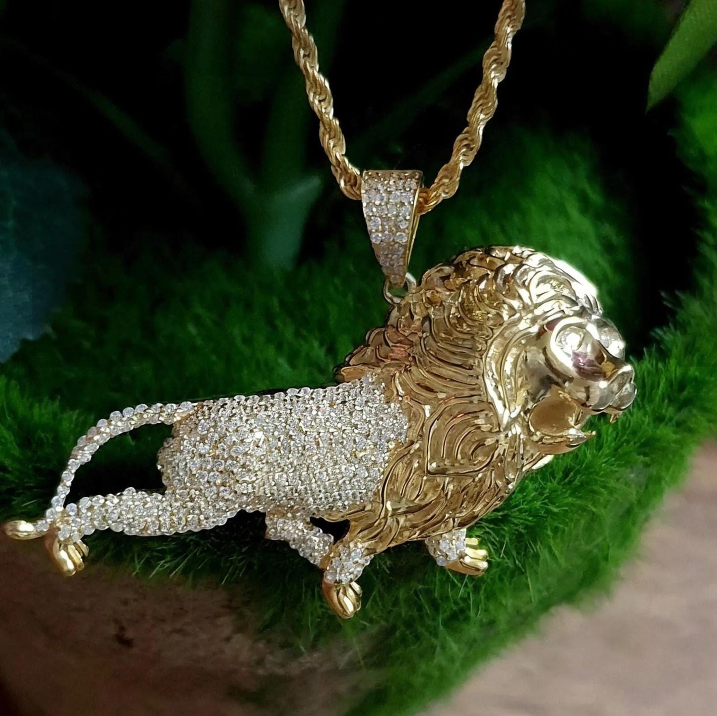 Round cut Custom Made King Lion Pendant Simulated Diamond , King Lion Hip Hop Multi Stone Pendant Free Chain 14k Yellow Gold Finish Pendant.