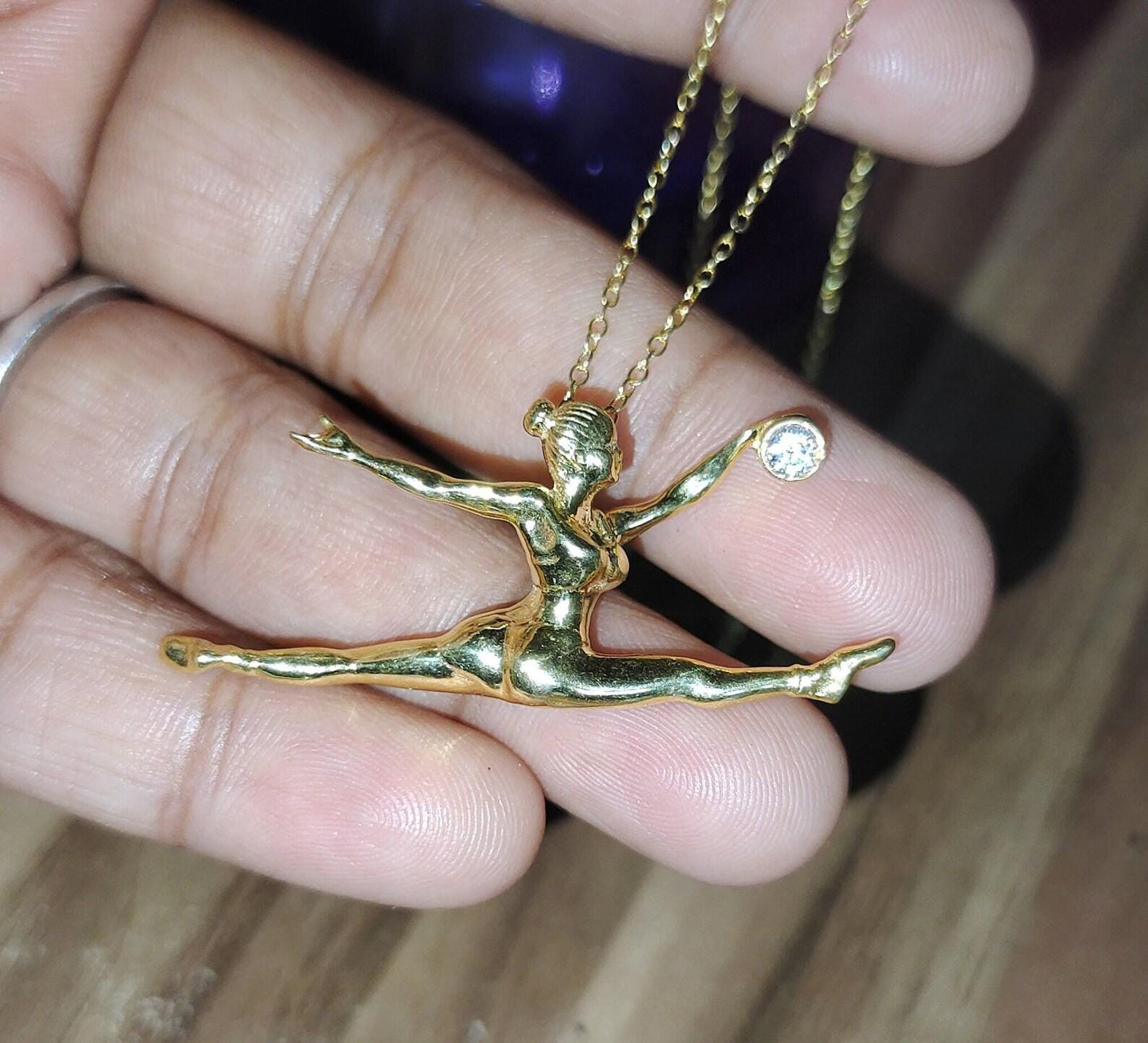 0.20Ct Round Lab-Created Diamond Dancing Lady Pendant 14K Yellow Gold Plated Hip Hop Circle Pendant Diamond Pendant 925 Sterling Silver