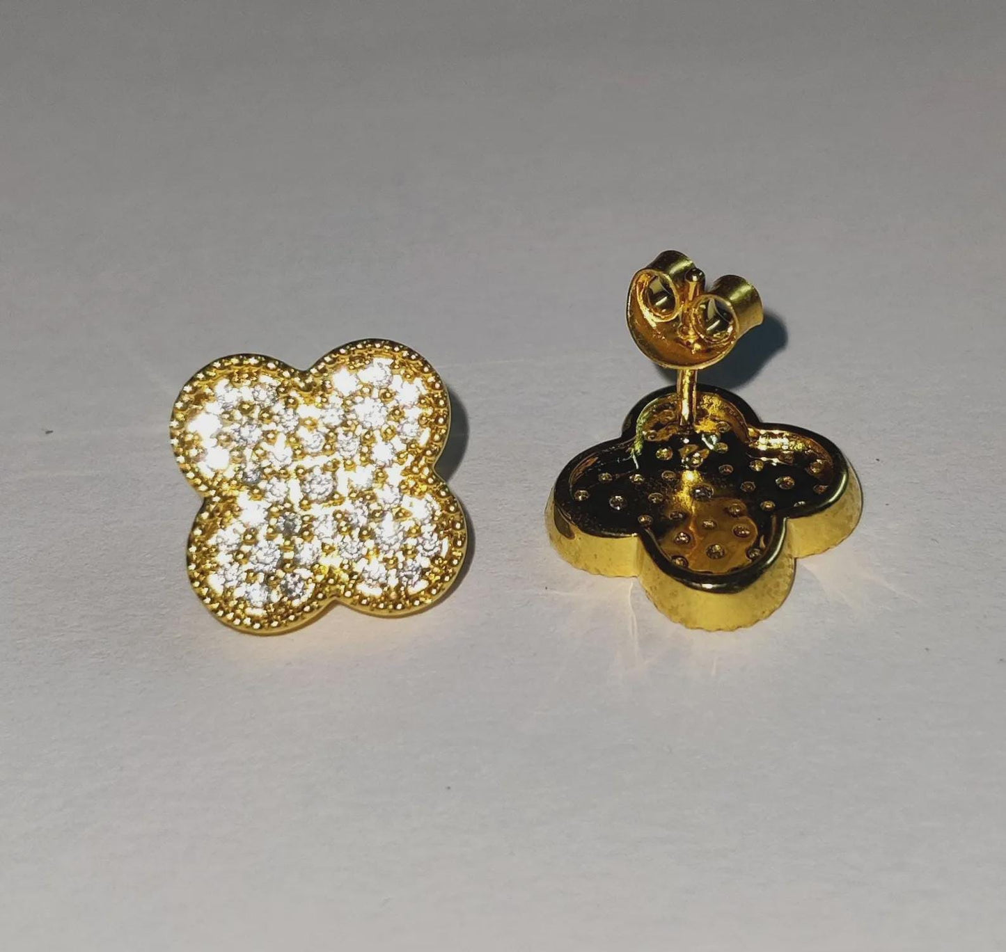 1.50Ct Round Cut Diamond Women's Stud Earrings Cluster Stud Earrings 14K Yellow Gold Finish 925 Silver Stud Earrings Push Back Stud Earrings