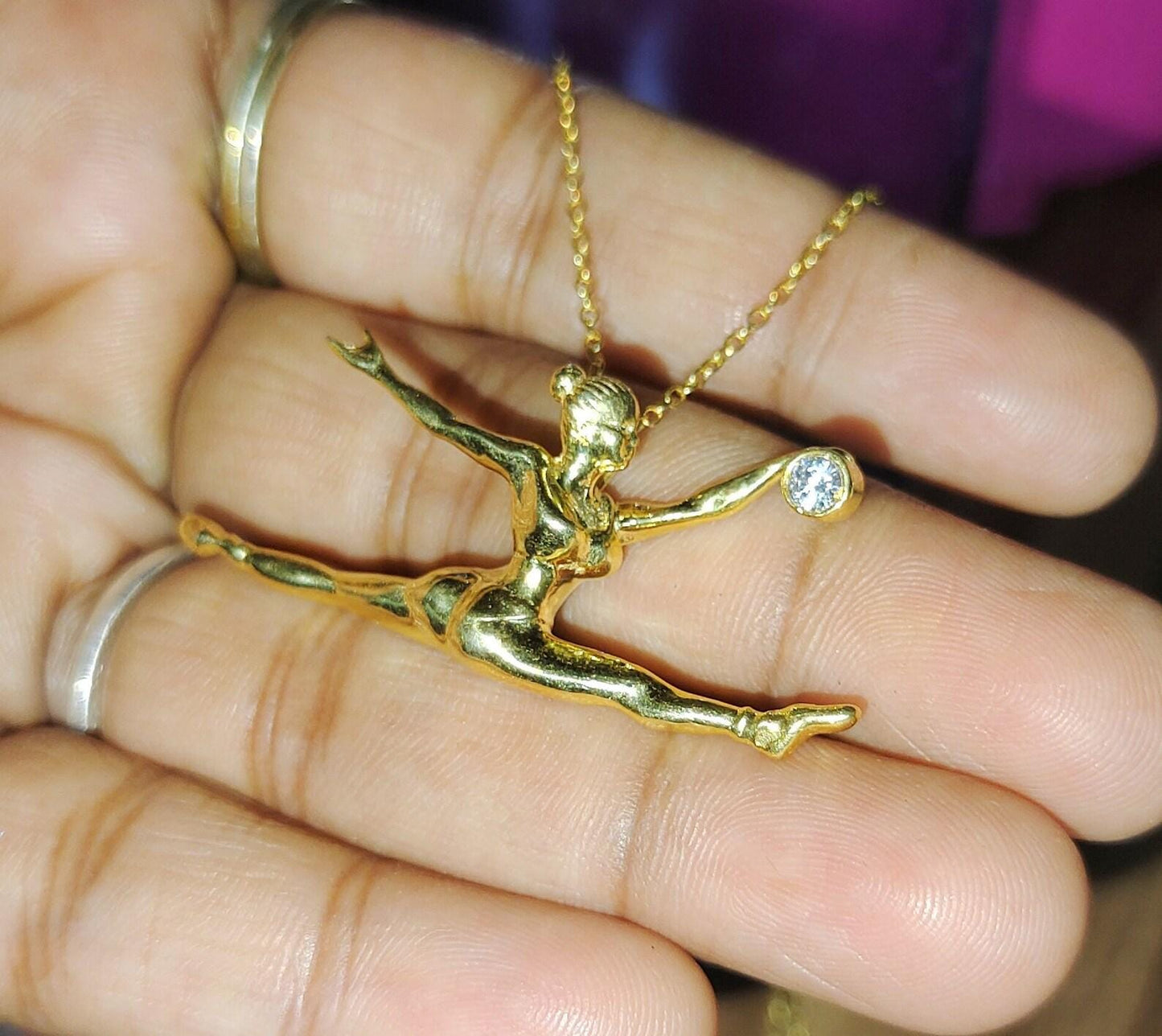 0.20Ct Round Lab-Created Diamond Dancing Lady Pendant 14K Yellow Gold Plated Hip Hop Circle Pendant Diamond Pendant 925 Sterling Silver