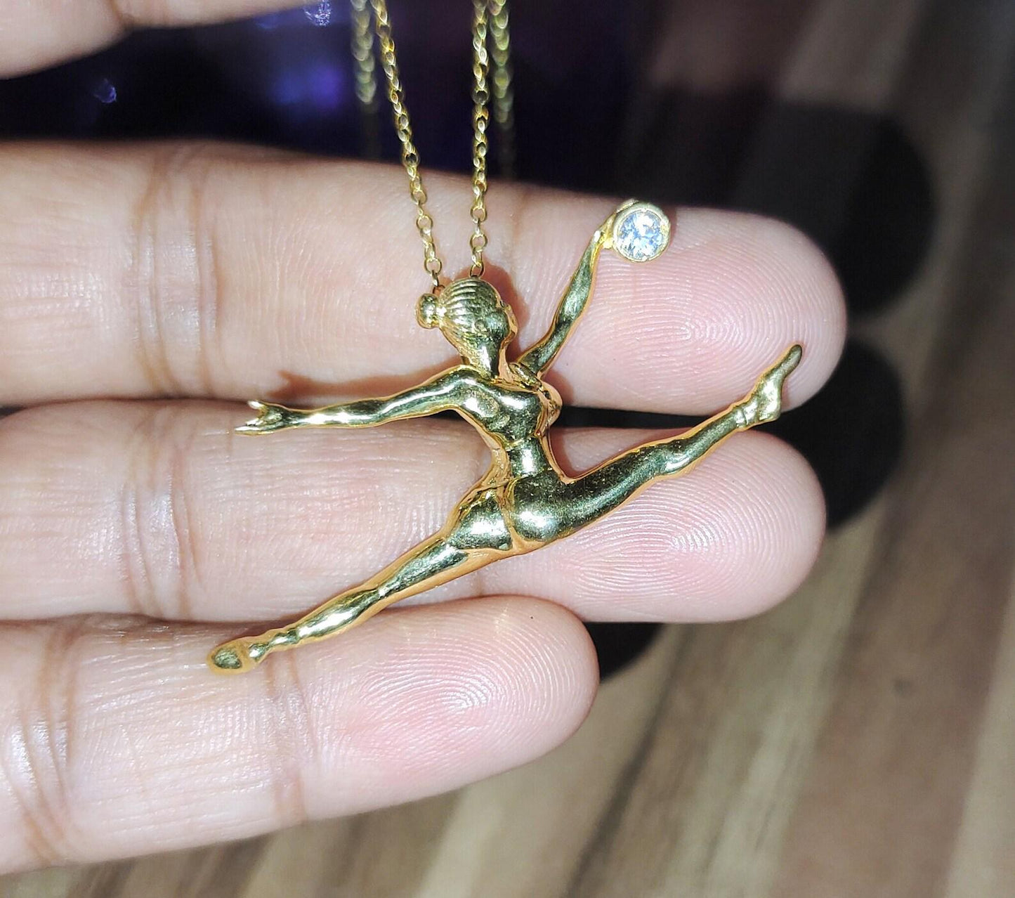 0.20Ct Round Lab-Created Diamond Dancing Lady Pendant 14K Yellow Gold Plated Hip Hop Circle Pendant Diamond Pendant 925 Sterling Silver