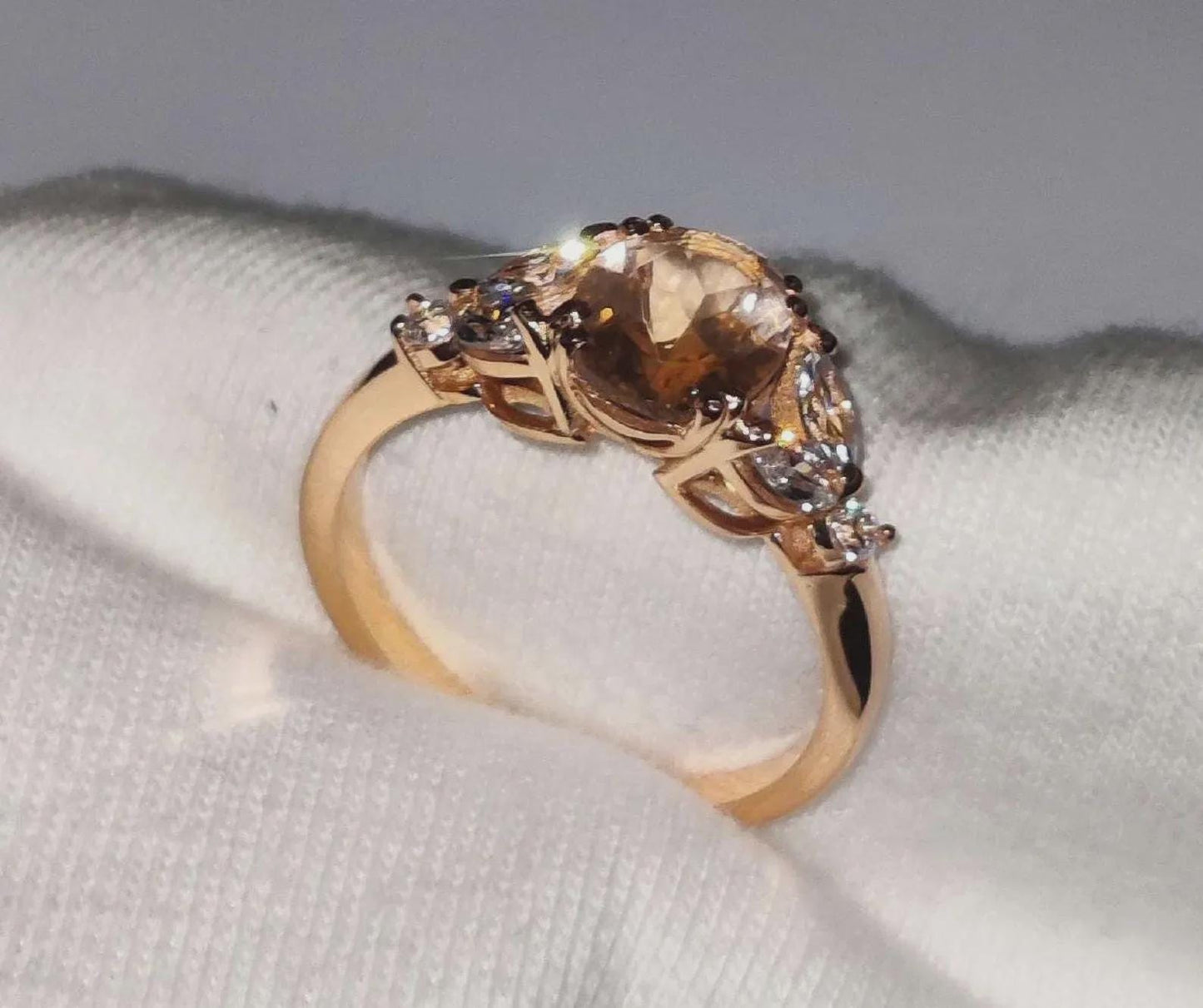 2Ct Morganite Ring Simulated Diamond Oval Anniversary Ring 14K Rose Gold Finish 925 Sterling Silver Engagement Ring For Birthday Party Wear