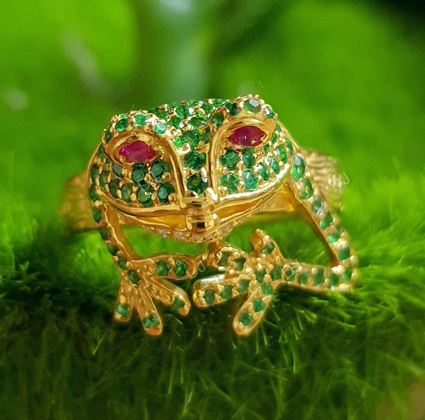 2Ct Round Cut Red Ruby and Emerald Frog Animal 14K Yellow Gold Finish Engagement Anniversary Ring, Birthday Gift, Ring For Her